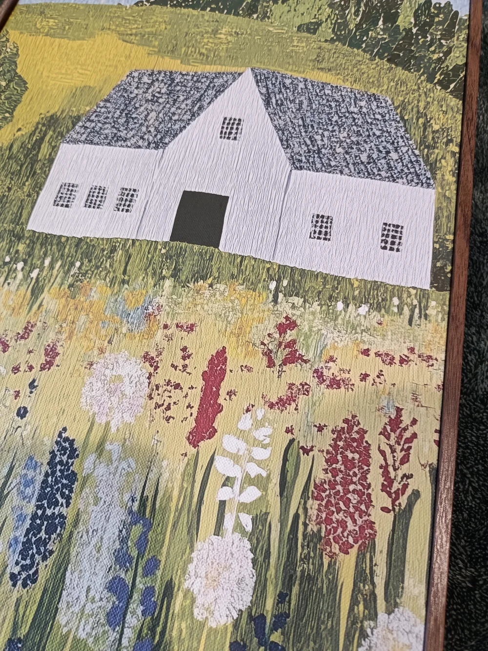 Scenic Cottage Meadow Wall Art Print Wooden- White & Green